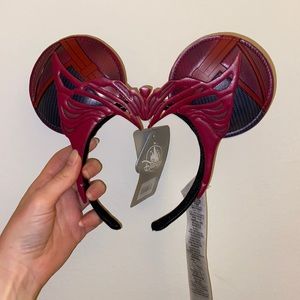 NWT Wanda Scarlet Witch MARVEL Mickey ears